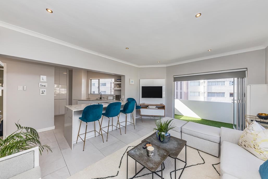 To Let 1 Bedroom Property for Rent in Sea Point Western Cape